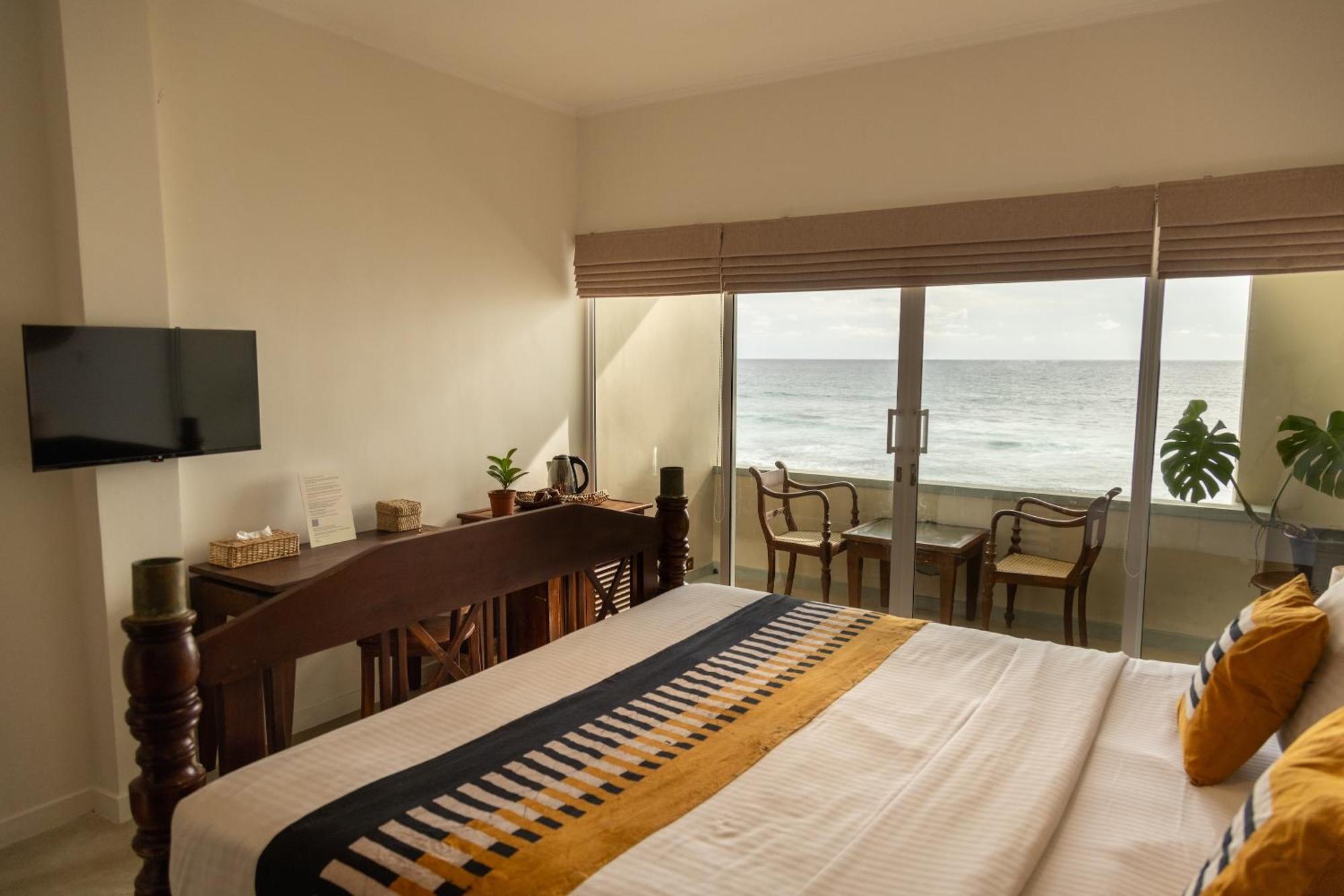 Neevana Hotel Hikkaduwa Dış mekan fotoğraf