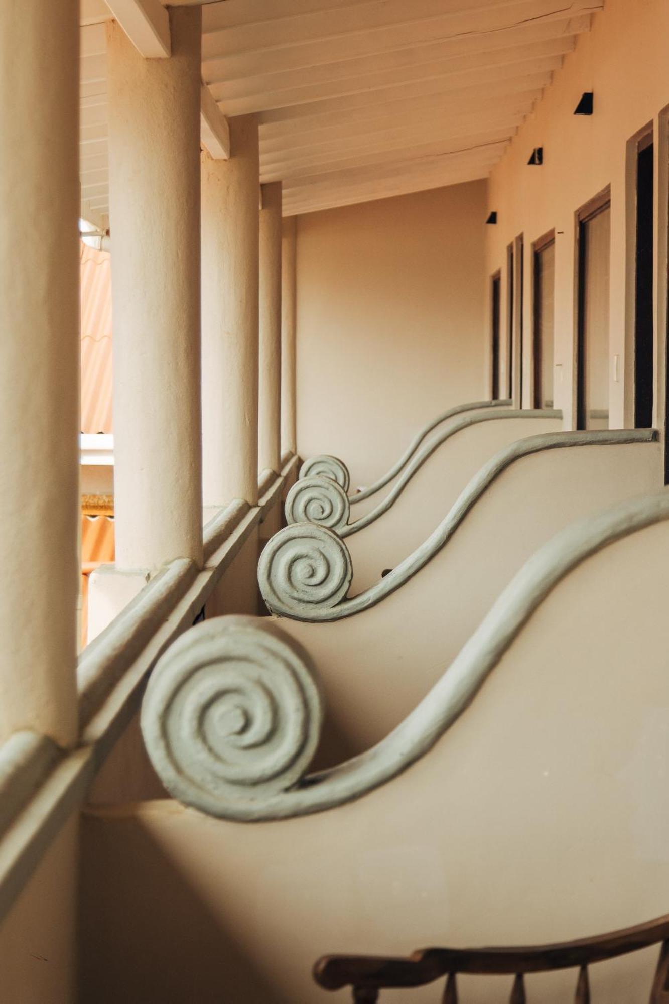 Neevana Hotel Hikkaduwa Dış mekan fotoğraf