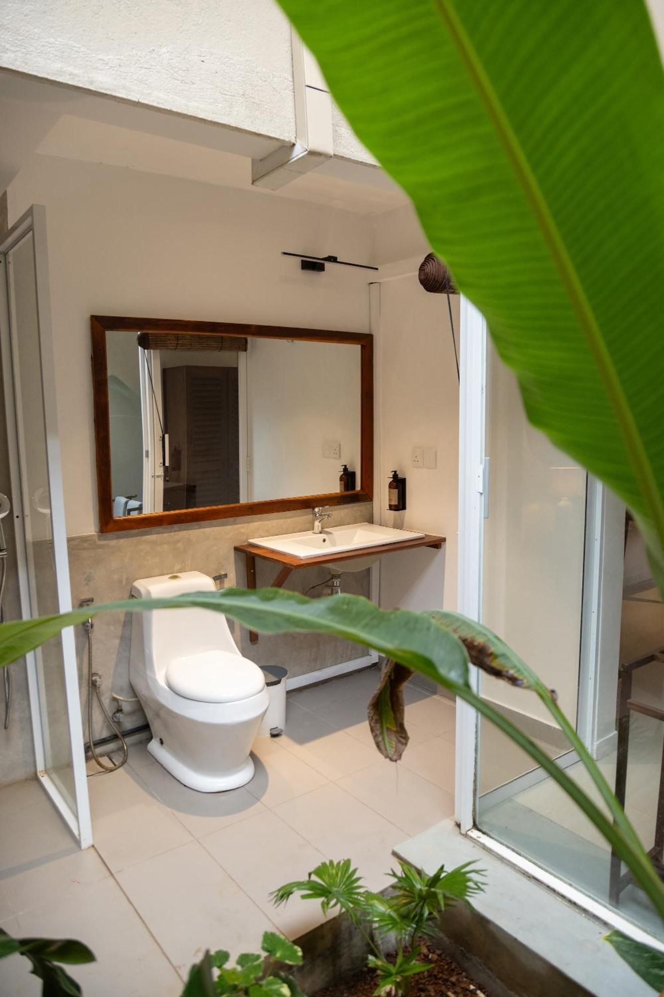 Neevana Hotel Hikkaduwa Oda fotoğraf